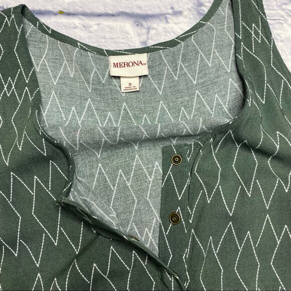 Merona Romper in Green - Picture 3 of 5